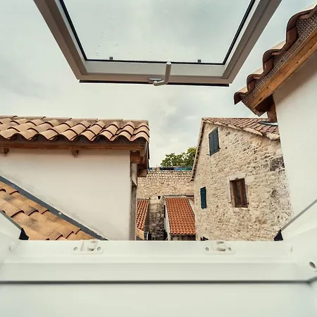 Gorgeous Historic Lägenhet *