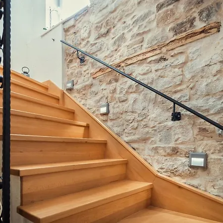 Gorgeous Historic Apartamento *